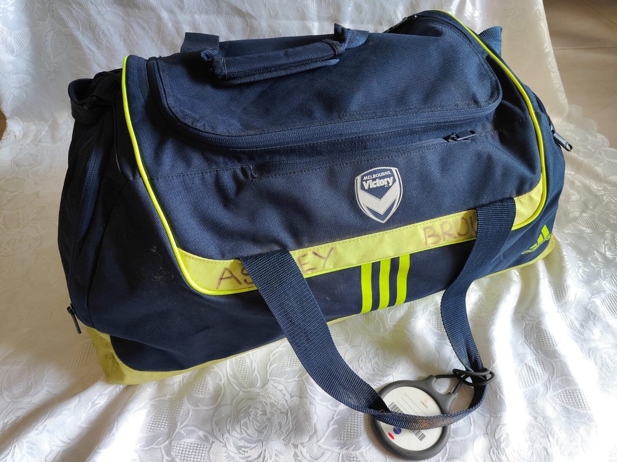 Melbourne Victory Westfield W-LEAGUE Womens Player Issue Kit Bag