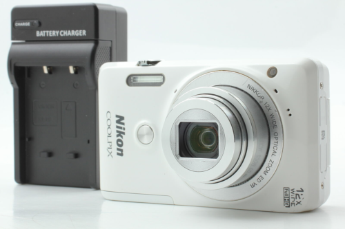 [ Near MINT ] Nikon COOLPIX S6900 16.0MP Digital Camera - White From JAPAN - Picture 1 of 12