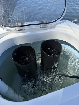 #ad 4” In Live Well Live Bait Tubes With 750 GPH Pump For Each Tube $350.00