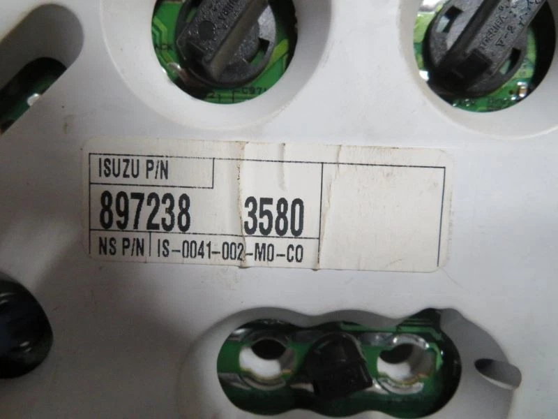 Grupo de velocímetro compatible con 02 ISUZU AXIOM 70518 Foto 3 de 4