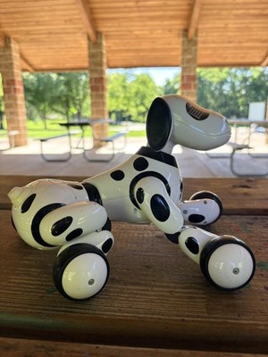 Spin Master Zoomer Interactive Robotic Dog + Free Pet