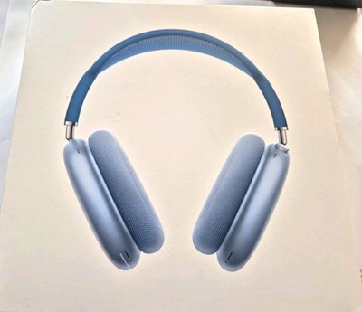 Apple AirPods Max Sky Blue