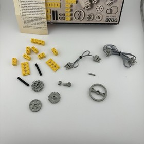 Vintage 1982 Lego 8700 Expert Builder Power Pack Near Complete TECHNIC Set