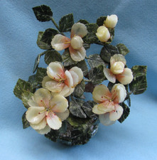 Vintage Chinese Beautiful Jade Bonsai Tree Carved Jade Quartz
