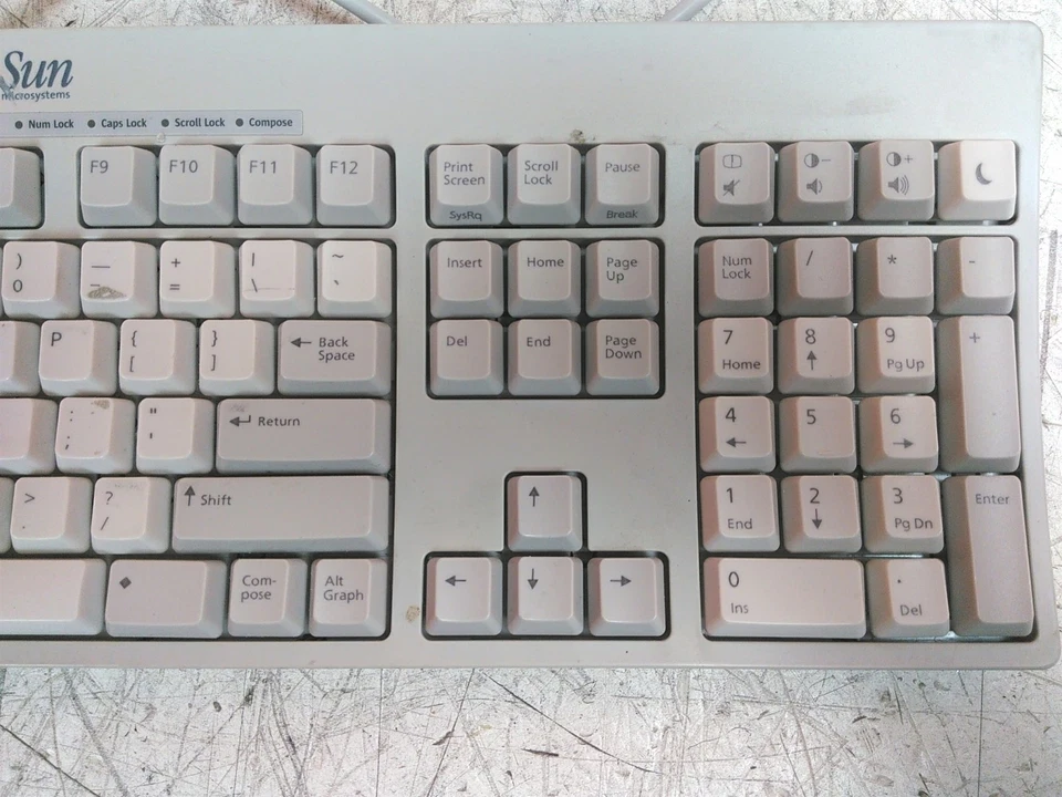 Sun Microsystems Type 7 320-1367-02 UNIX USB Keyboard  - Image 4 of 4