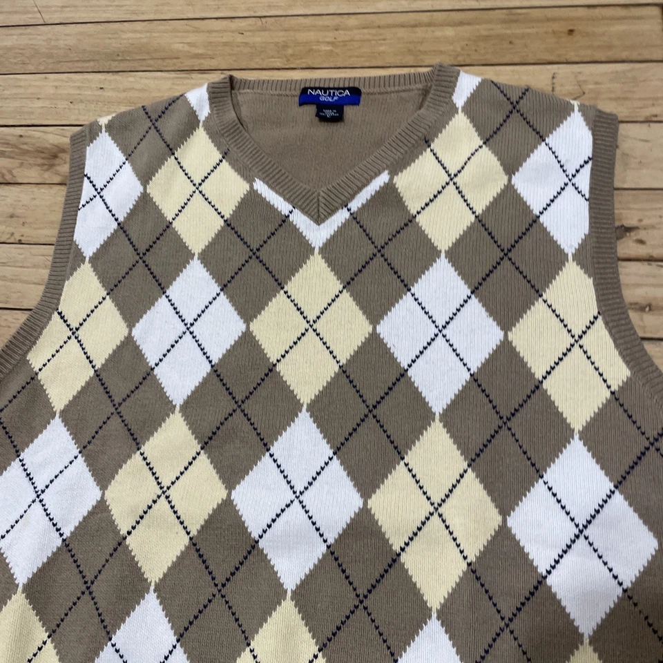 Hombres L Vintage Nautica Golf Suéter Chaleco Tostado Marrón y Blanco Argyle Diamante Años 90 Foto 4 de 4