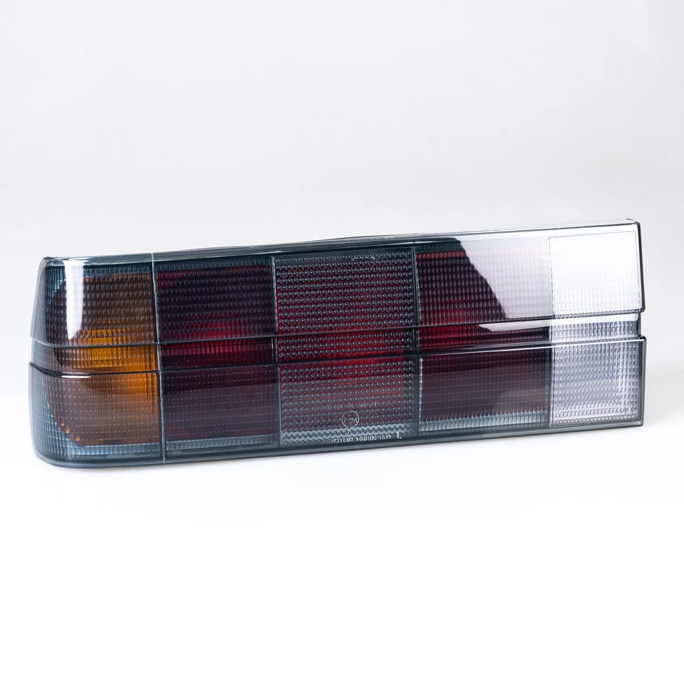 Smoke Rear Lamp Tail Light Pair For BMW 3 Series E30 1982-1987 Pre-Facelift - Image 2 of 3