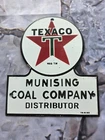 VINTAGE TEXACO MUNISING COAL COMPANY DISTRIBUTOR PORCELAIN GAS SIGN 8"×7".