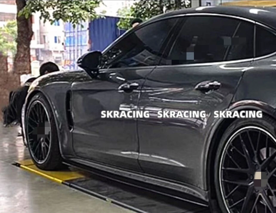 Alerón de extensión de faldón lateral de fibra de carbono para Porsche Panamera 971 2017-2022 Foto 2 de 4