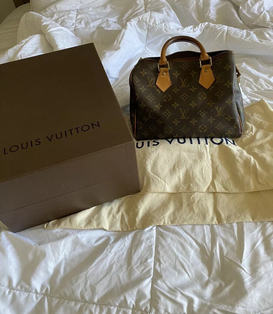 Louis Vuitton Speedy 25 Brown Monogram