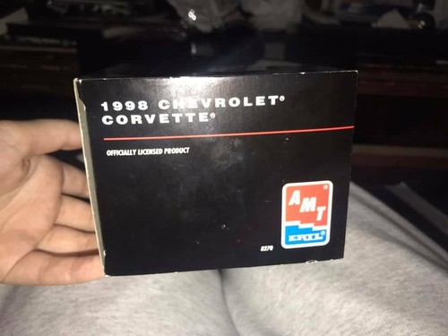 AMT/ERTL 1998 Chevrolet Corvette Black W/ Gray Interior Dealer Promo NEW IN BOX - Picture 3 of 4
