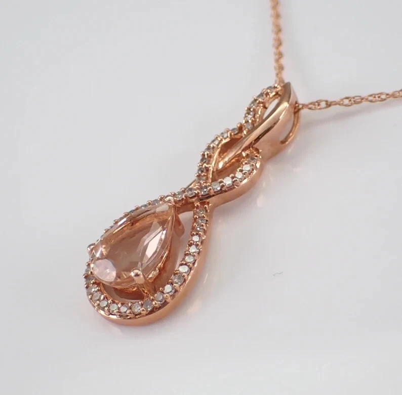 Colgante en forma de lágrima de morganita natural corte pera de 1 quilate enchapado en oro rosa de 14 quilates cadena gratis Foto 3 de 4