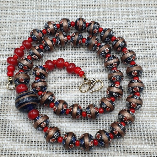 Venetian Style Aventurine & Venetian WhiteHeart vintage Glass Beaded Necklace - Picture 10 of 18