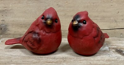 Cardinal Bird Figurines (2 Piece Set) 3'' x 3''