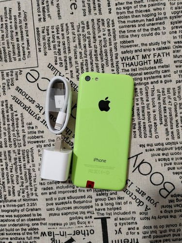 90% N ew Apple iPhone 5c Green 8/16/32GB Fully UNlocked Any Carrier Good
