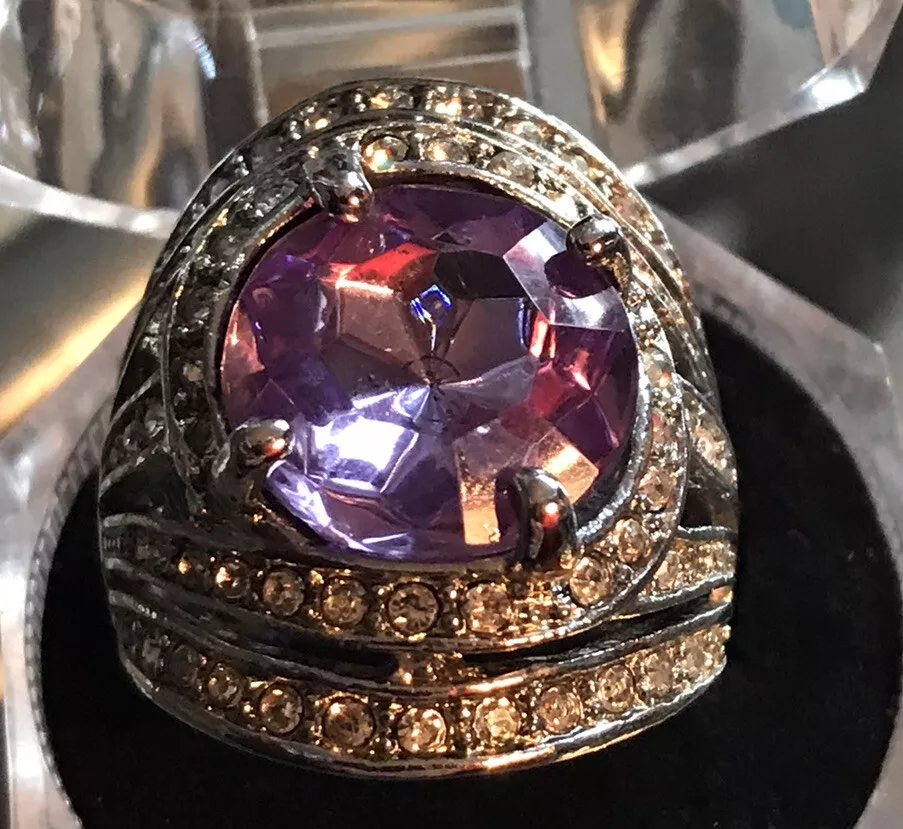 Large costume rings deals