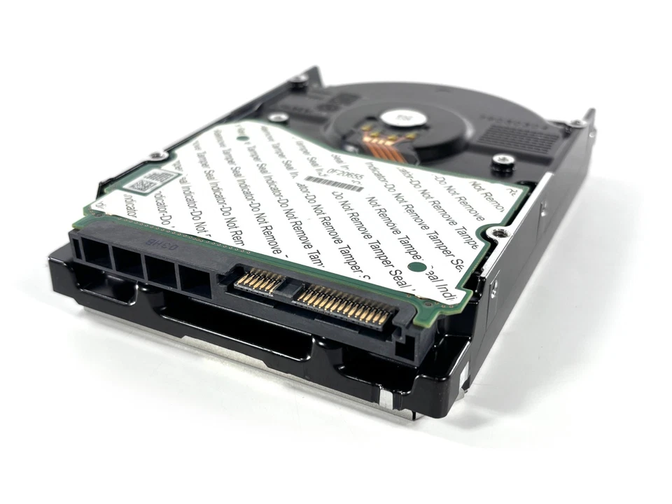 Western Digital Ultrastar 10TB 3.5" SAS Drive - 12Gbps 7200RPM HUH721010AL5205 - Image 3 of 4