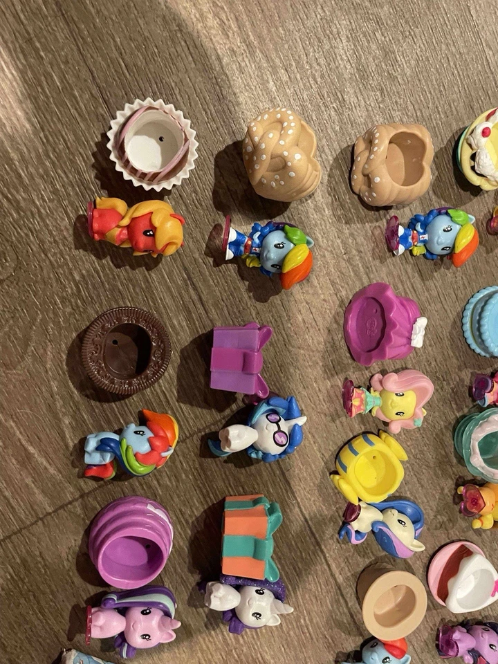 My Little Pony Cutie Mark Crew Lot Figures Series 2 - Image 2 of 4