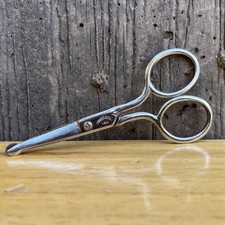 VTG BABY SAFETY NAIL TRIMMING SCISSORS 3 3/4 Inch FORGED STEEL USA