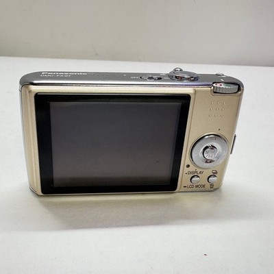 Panasonic LUMIX DMC FX07 7.2MP Gold Compact Digital Camera JAPAN