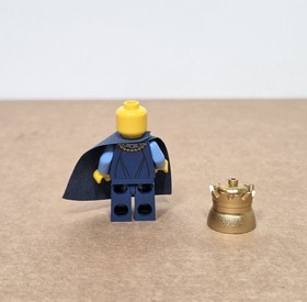 Lion King 70404 Castle Kingdoms Blue Crown LEGO Minifigure Figure cas527 READ