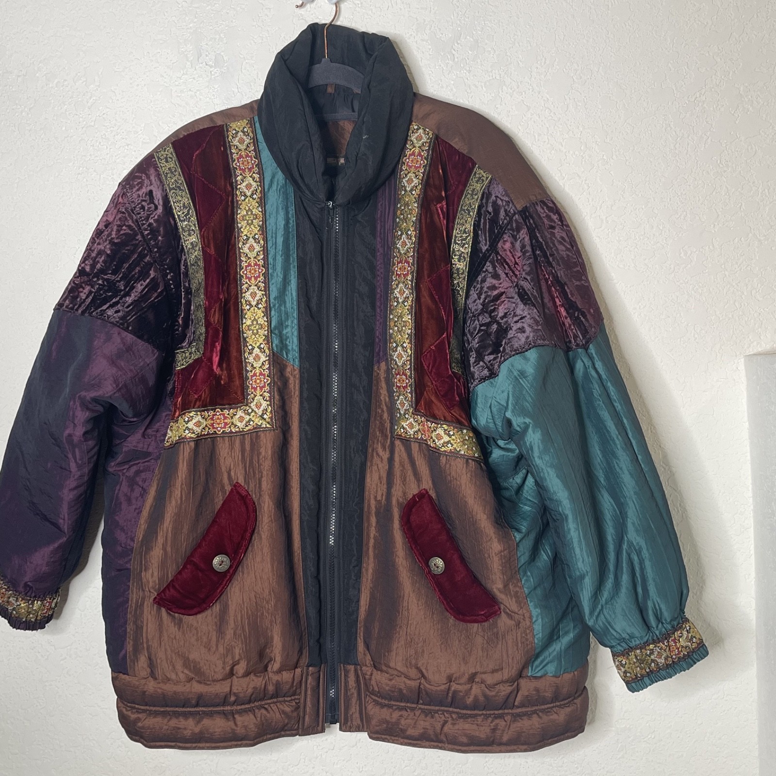 Vtg Izzi Patchwork Puffer Jacket Size M Multicolo… - image 1
