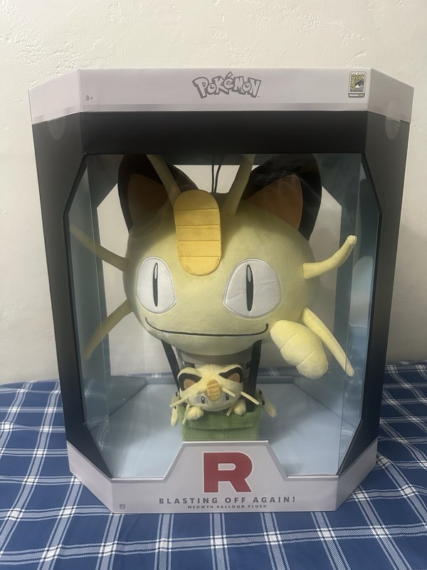 SDCC 2026 JAZWARES MEOWTH HOT AIR BALLOON PLUSH **IN HAND** LE 1000