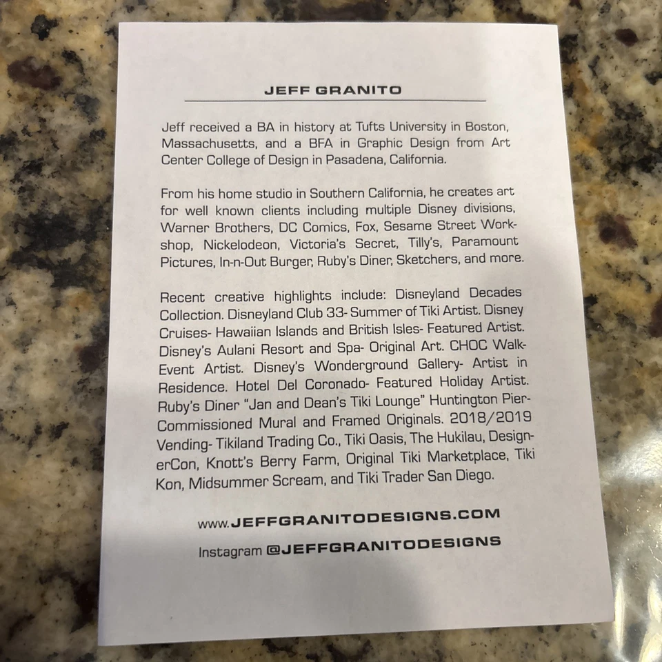 Impresión artística de edición limitada de cartel de habitación Tiki Disney Foto 2 de 2