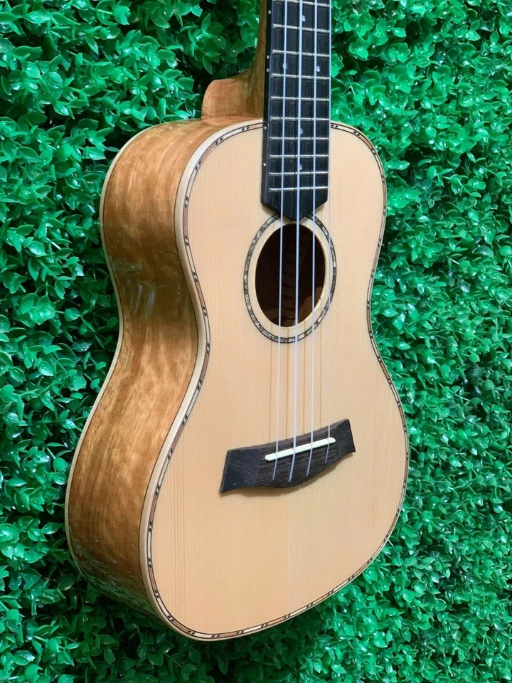 Kamehameha Ukulele KMC-23S Gloss Concert Solid Top Spruce wood & Mango wood - Image 4 of 4