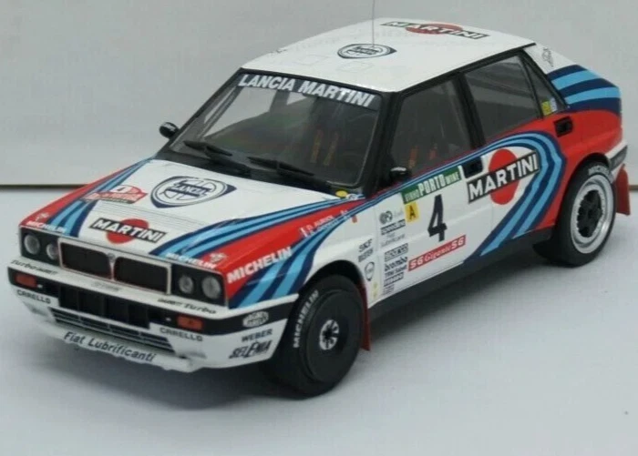 Model car Lancia Delta Integrale 16V Auroil Portugal Rally IXO 18RMC064B 1:18 - Image 3 of 4
