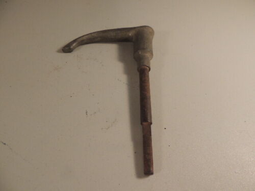 1937- 1938 Chevrolet Exterior Door Handle Antique Vintage - Picture 2 of 3