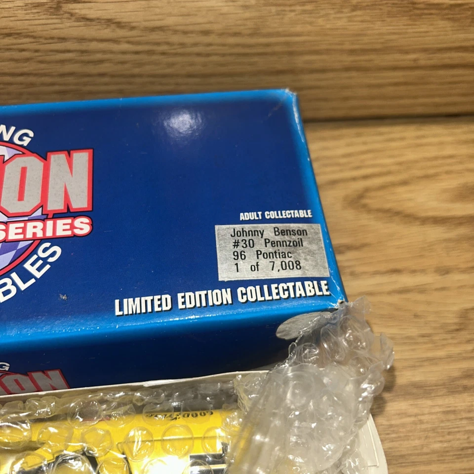 Pontiac Grand Prix 1996 Action Platinum Johnny Benson #30 Pennzoil escala 1:24 Foto 4 de 4