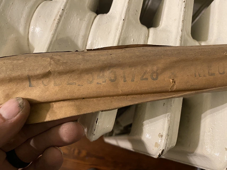 Nuevo de Lote Antiguo 1975 1976 1977 1978 Ford Maverick Comet Techo C Pilar Moldura Lluvia Foto 2 de 4