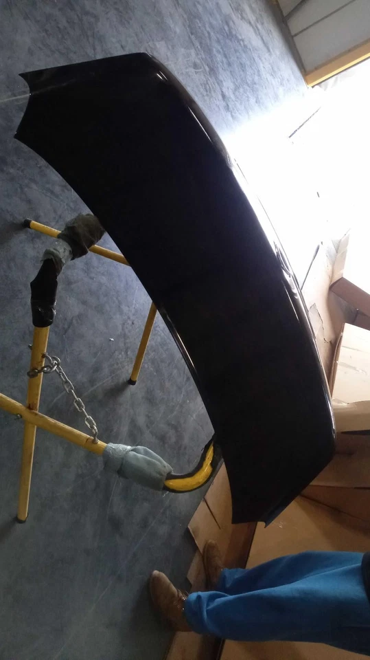 Tapa de cubierta usada se adapta a: Nissan Altima Sdn 2010 sin alerón sin cámara de visión trasera grado Foto 2 de 4