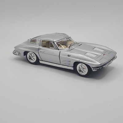 1963 Corvette Sting Ray silver kinsmart TOY model 1/36 scale diecast Car 