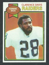 1979 Topps #439 CLARENCE DAVIS Oakland Raiders - CREASE FREE CARD EXMT+ to NM