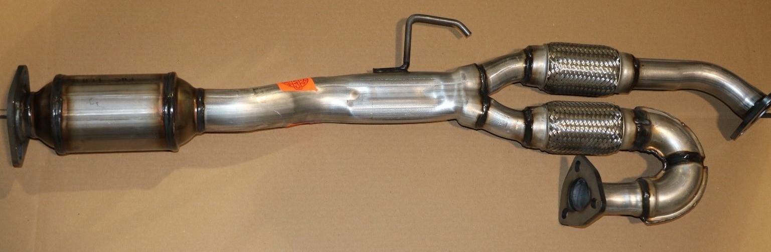 FITS NISSAN MURRANO 20032007 3.5L Catalytic Converter & Flex Pipe eBay