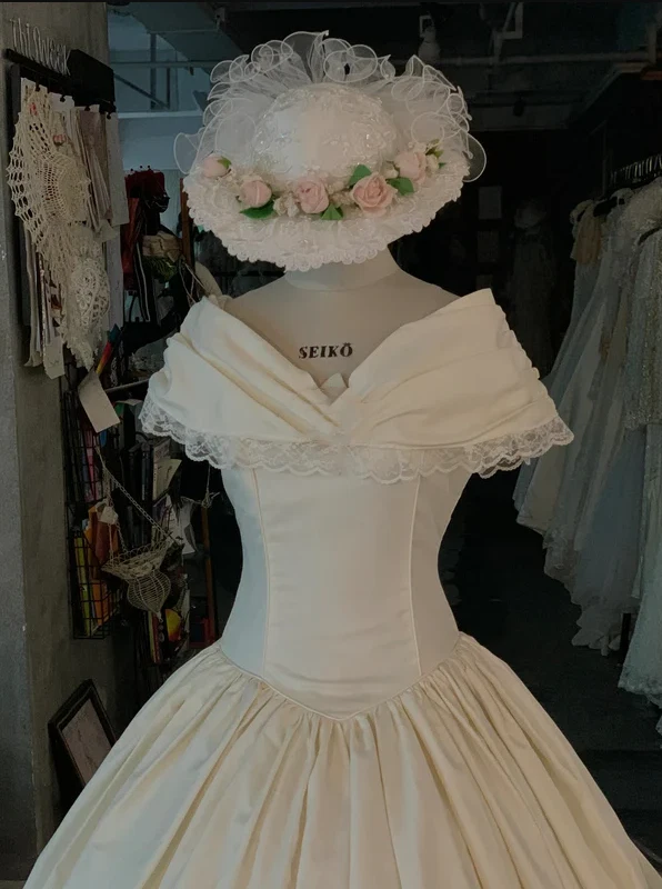 Vestidos de noiva vintage princesa cetim renda babados country década de 1950 vestidos de noiva - Imagem 3 de 4