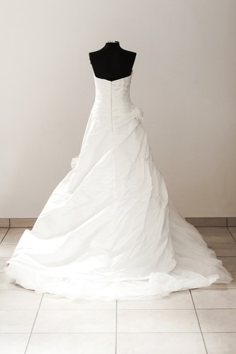 San Patrick Brautkleid 'Cantico' Satin A-Linie creme ivory Hochzeit - Bild 2 von 4