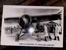AMELIA EARHART AMERICAN AVIATRIX POSTCARD OAKLAND AIRPORT PACIFIC AVIATION 