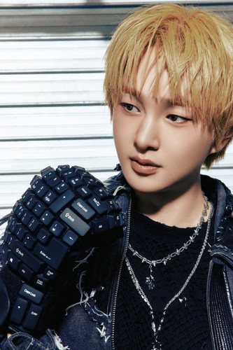 K-POP ONEW SHINee 2nd Album PERCENT Digipack Random Ver. CD+Book+P.Card+etc+Gift - Picture 8 of 11