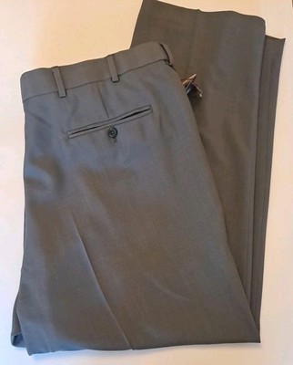 NWT Covington 42X30 Wrinkle Resistant Dress Pants Gray Classic Fit The Perfect 