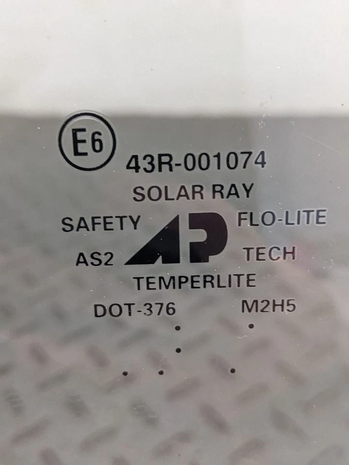 Driver Left Front Door Glass Fits 97-04 CORVETTE 1176616 - Image 3 of 4