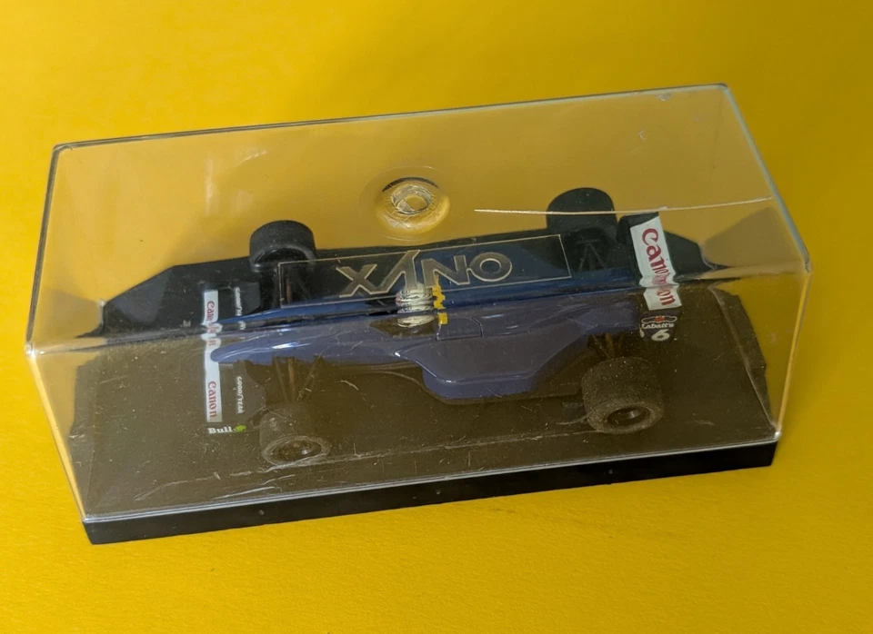 Onyx 140 Williams Renault FW14 Riccardo Patrese RN 6 Formula 1 1992 1:43 Scale - Image 2 of 4