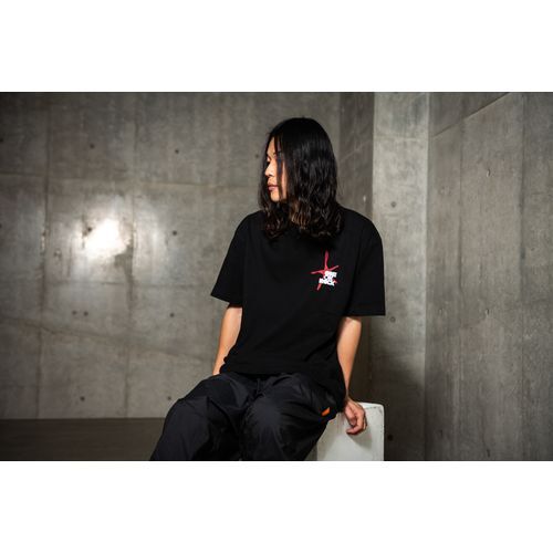 ONE OK ROCK 2023 LUXURY DISEASE JAPAN TOUR Official T-shirt ONE OK ROCK 2023 LUXURY DISEASE JAPAN TOUR Official T-shirt