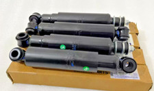 Passend für Suzuki Samurai SJ410 SJ413 Gypsy Stoßdämpfer Set vorne und hinten