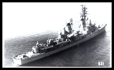 Photo USS Joseph Strauss DDG-16 c1963