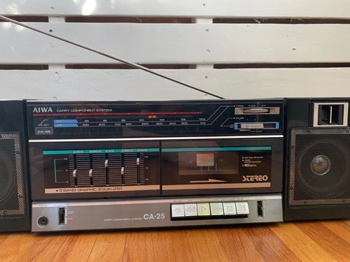 Aiwa CA-25 Stereo Boombox - Retro Vintage. Cassette player does not work