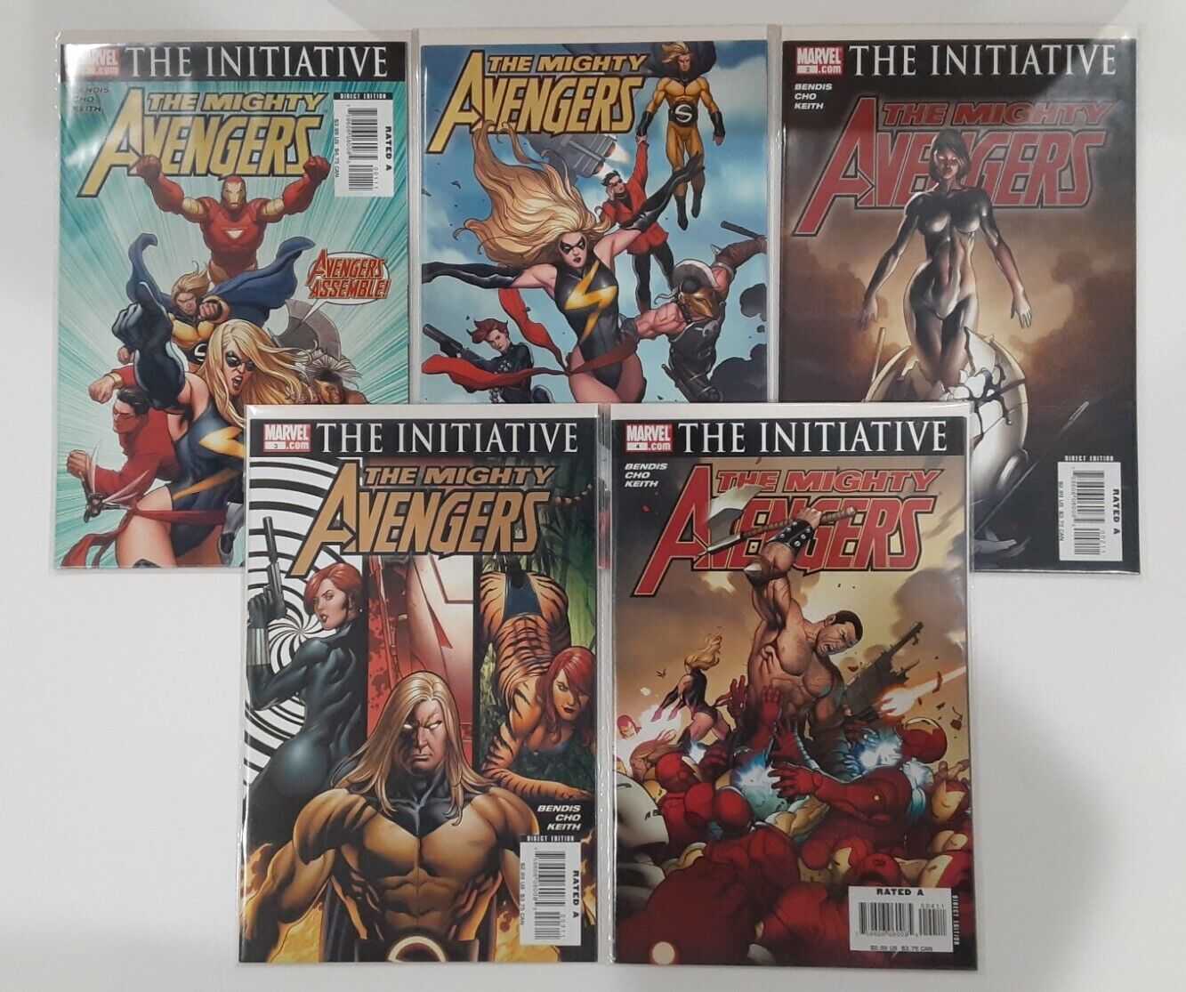 The Mighty Avengers Lot of (5) Vol 1 The Initiative #1 1V 2 3 4 The Initiative 