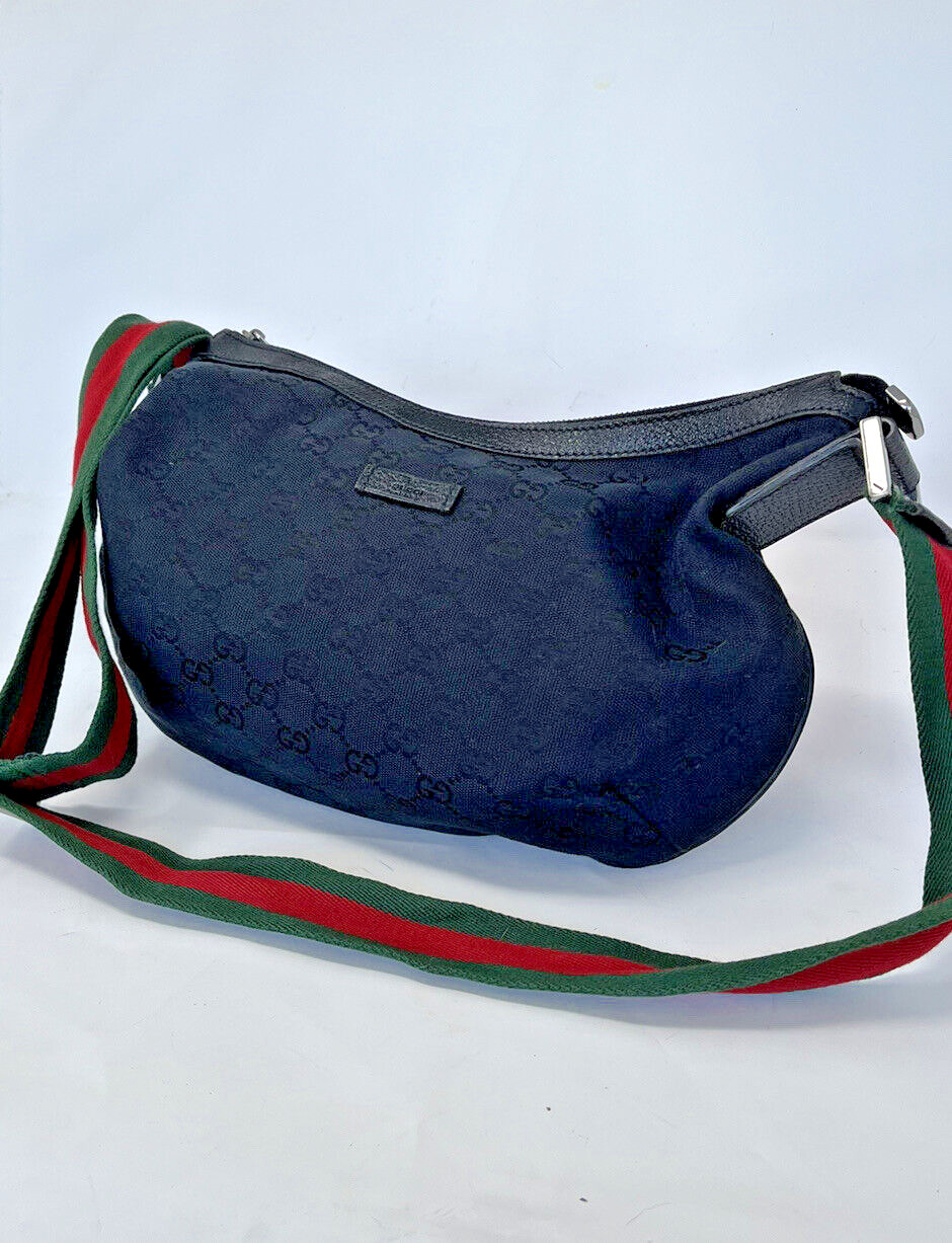 Borsa A Tracolla Donna In Pelle Nera Con Tracolla Regolabile - Tasche Interne